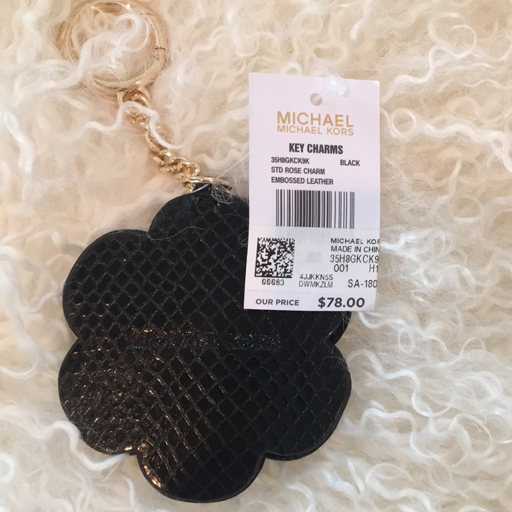 🌲1 LEFT🌲 Michael Kors Rose Key Charm, Embossed - Picture 4 of 4